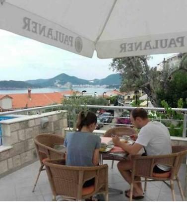 Bmv Room For 2-3 Persons Sveti Stefan Exterior photo