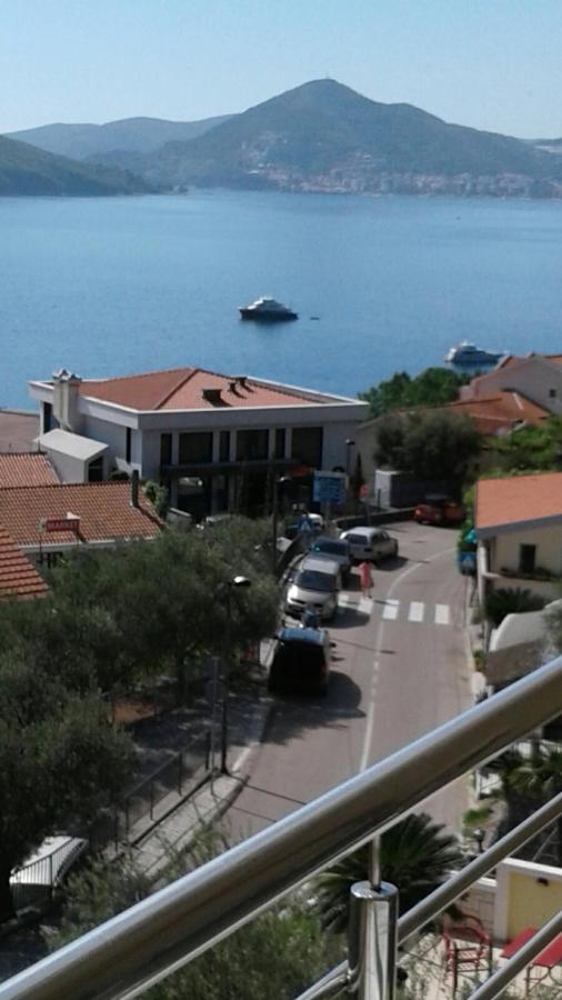 Bmv Room For 2-3 Persons Sveti Stefan Exterior photo